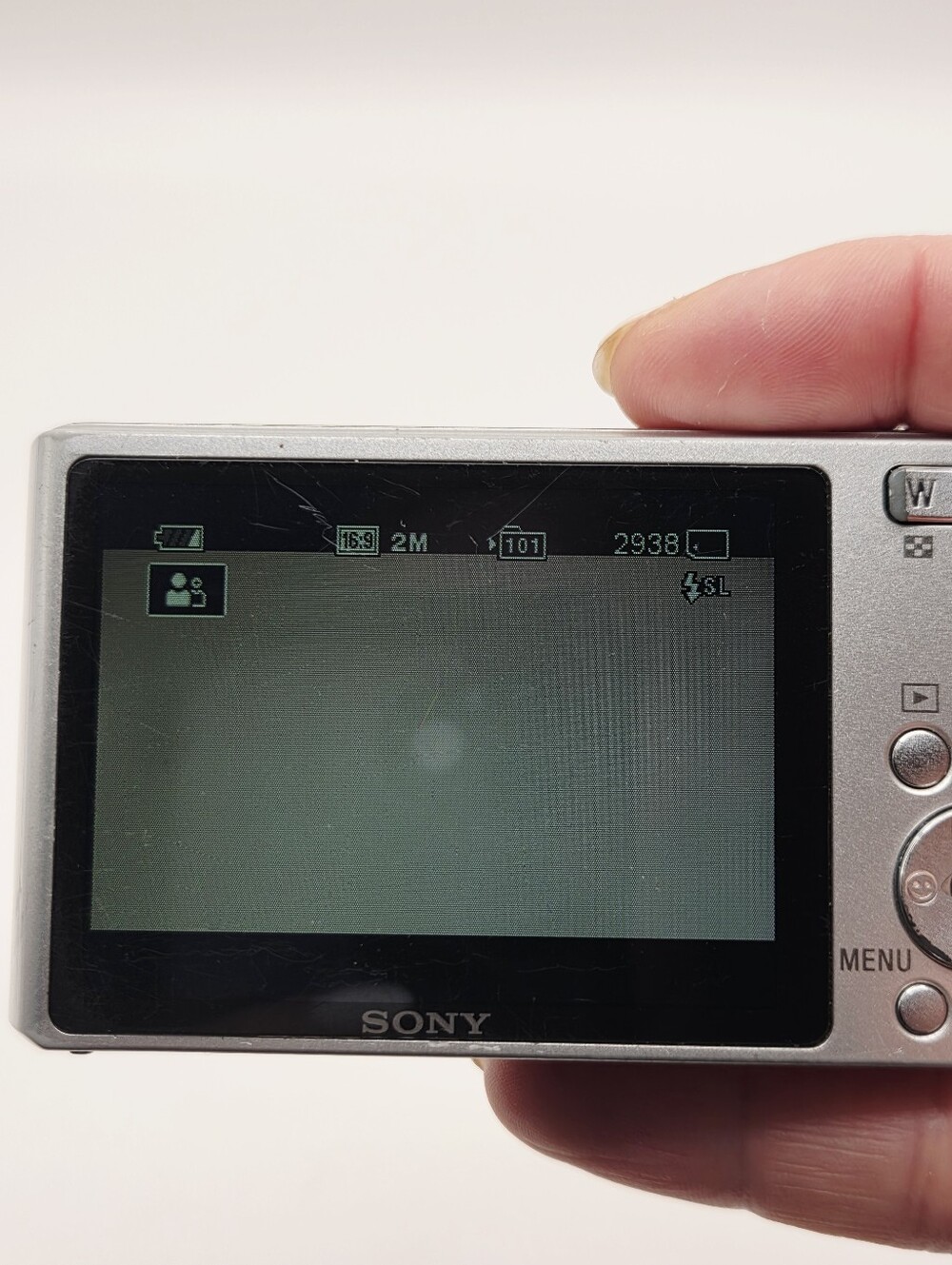 Sony Cyber-shot DSC-W330 Digital Camera 14.1MP 4x Optical Zoom - Picture 5 of 16